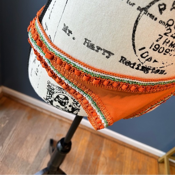 🏀 6/$23 Li’a Hawaiian floral bikini set swimsuit - Picture 12 of 12